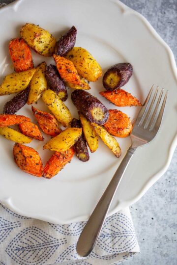 Air Fryer Rainbow Carrots - Food Banjo