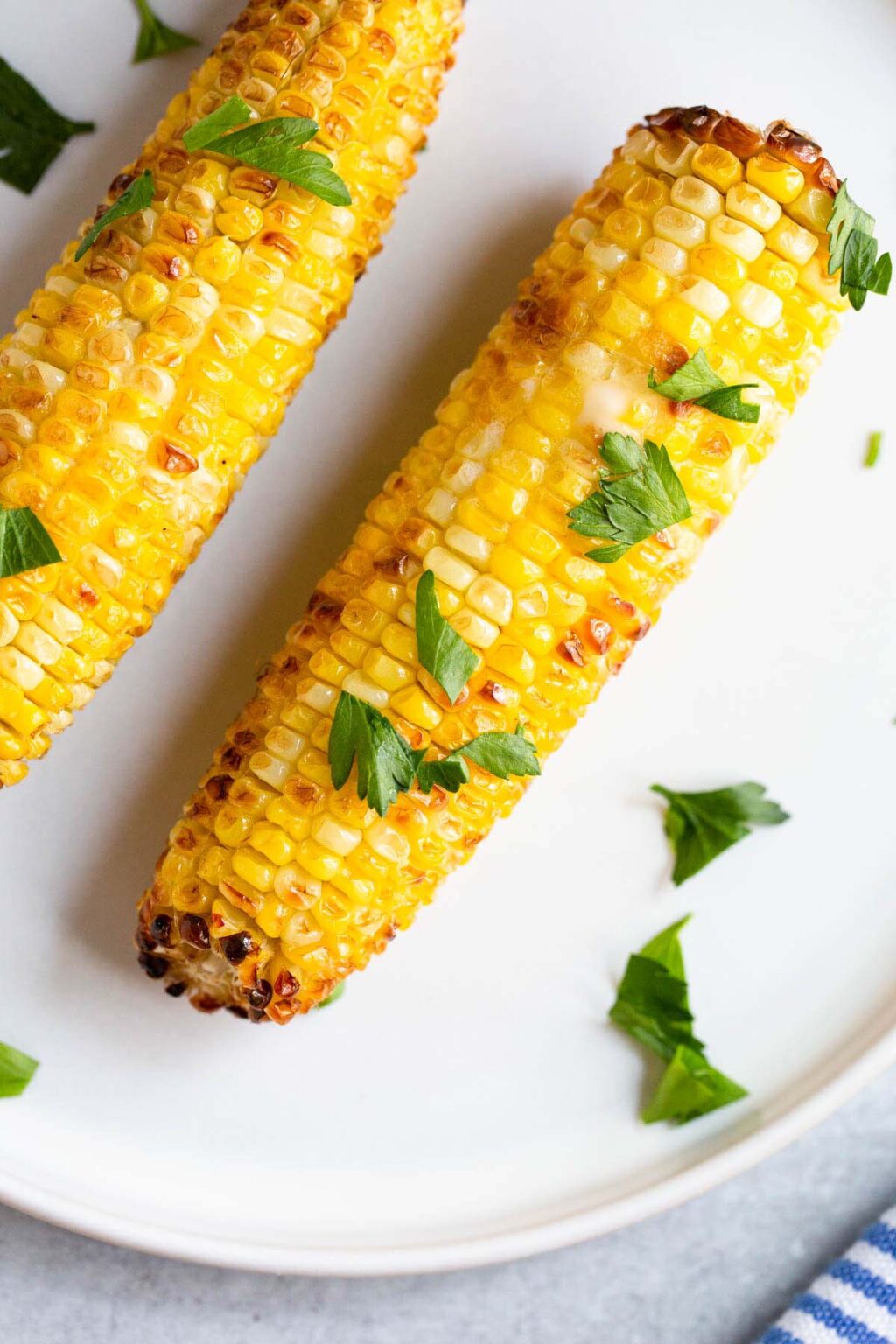 Perfectly Roasted Air Fryer Corn on the Cob - Food Banjo